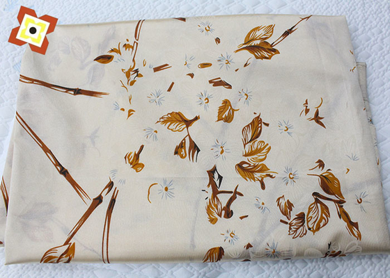 230 cm Lebar Bantal Kasur Quilting Fabric Dekorasi Beige Tahan Air Mata