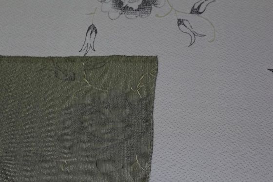 2.2m Lebar 240g / M2 Jacquard Rajutan Kain Kasur Dengan Pola Mawar