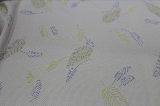 RoHS Anti Tear Polyester Jacquard Mattress Fabric Dengan Pola Daun
