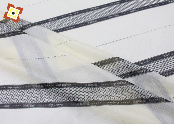 Polyester Pengji Mattress Protector Fabric Warna Dicetak Rajutan Warp